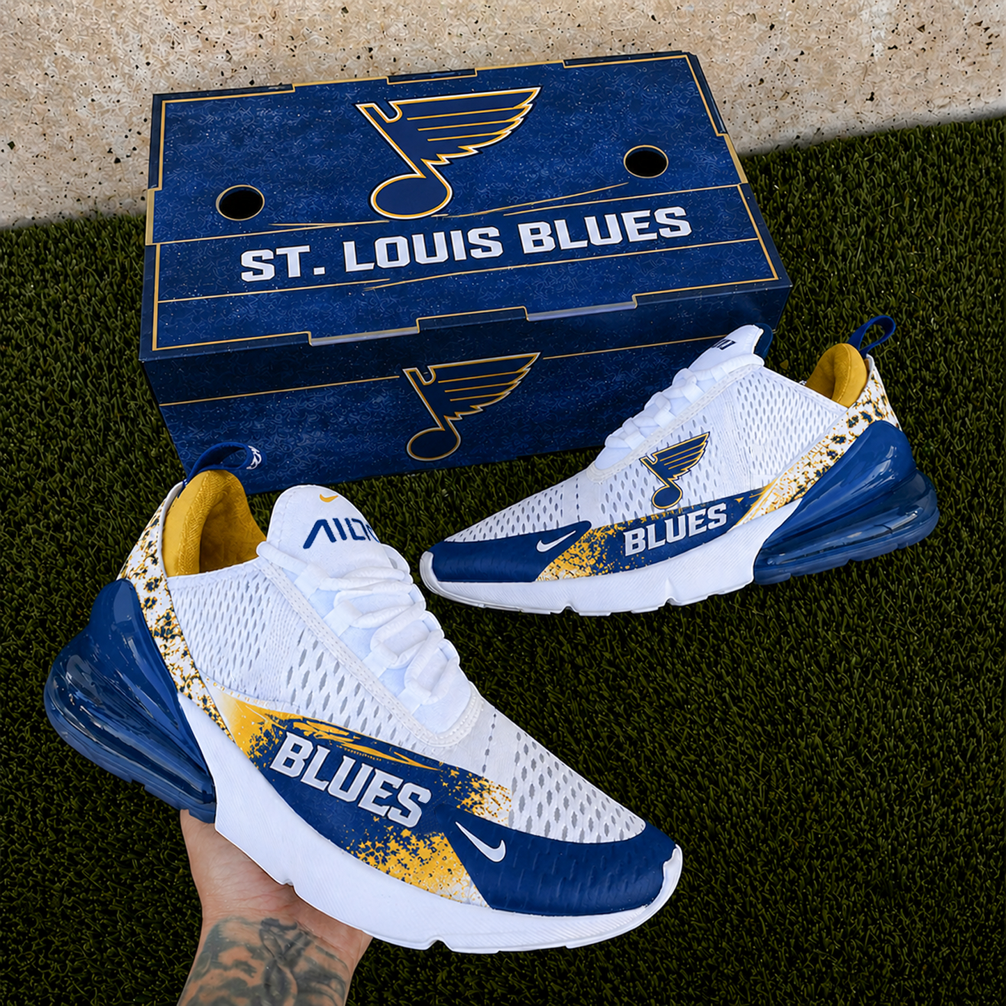 STL x NHL Nike Air Max 270 Shoes